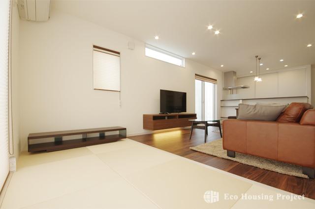 （各社施工事例）ナチュラルモダン・くつろぎ畳スペースのこだわりハウス