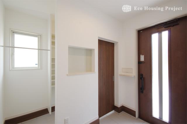 （各社施工事例）ナチュラルモダン・くつろぎ畳スペースのこだわりハウス