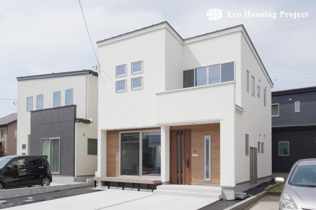 （各社施工事例）ナチュラルモダン・くつろぎ畳スペースのこだわりハウス